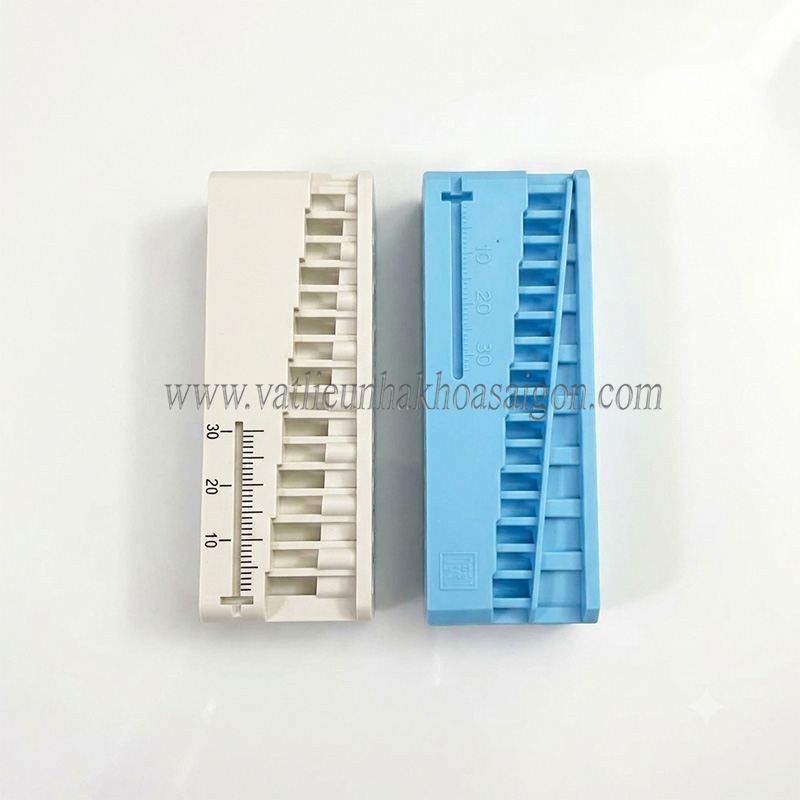 Thước đo nội nha Mini Endo màu xanh, trắng Thước đo nội nha Mini Endo màu xanh, trắng