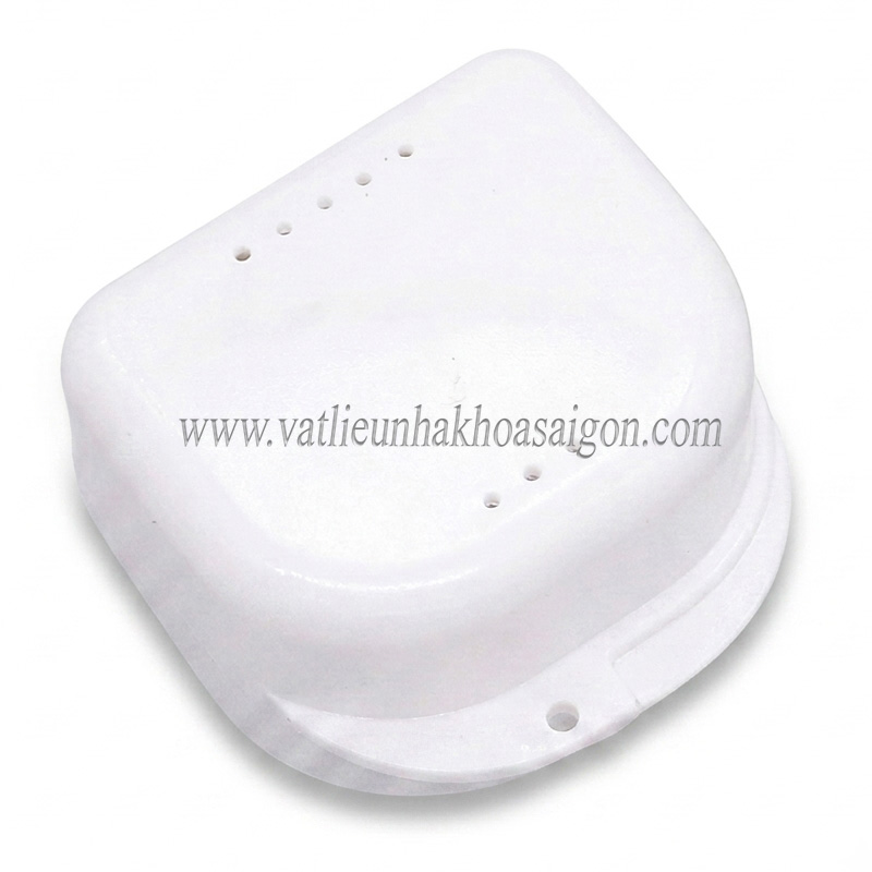 Hộp Đựng Hàm Giả Có Lỗ Thoát Nước